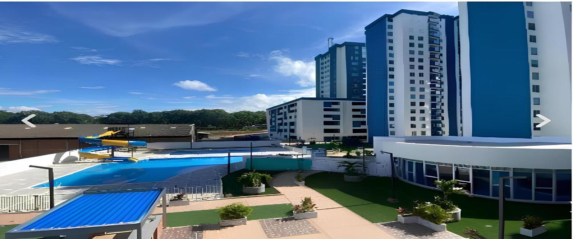 En Club Residencial *
