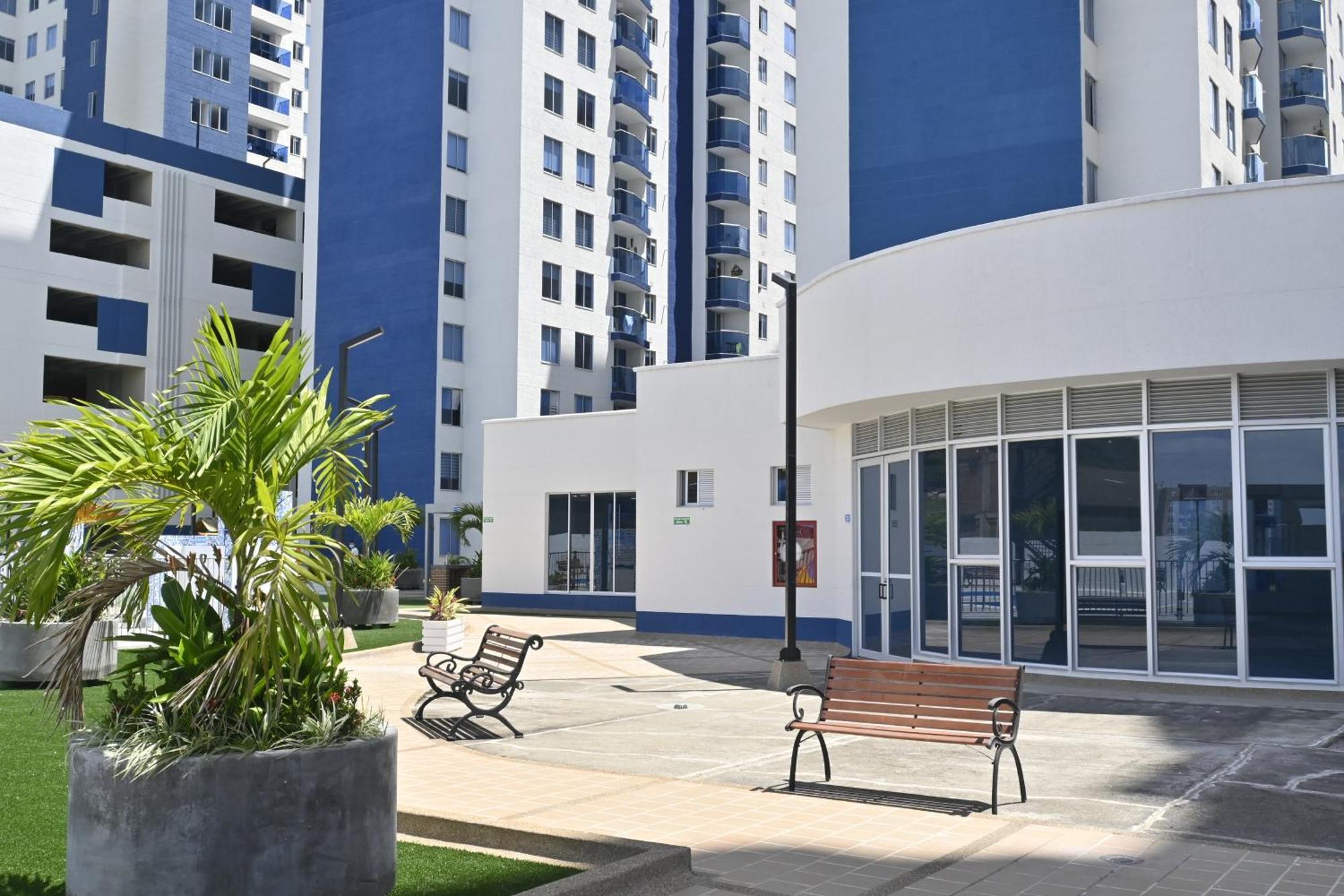 En Club Residencial * Ibagué